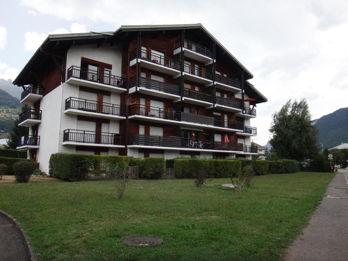 Mont Blanc Holidays Dans Residence Avec Gardien Sallanches Bagian luar foto